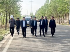<b>垣曲縣委副書記、縣長馬巍蒞臨華兆住工調研指導工作</b>