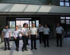 <b>山西省民營經(jīng)濟發(fā)展局樊偉強局長、運城經(jīng)濟技術(shù)開發(fā)區(qū)副主任魯若鵬一行蒞臨</b>